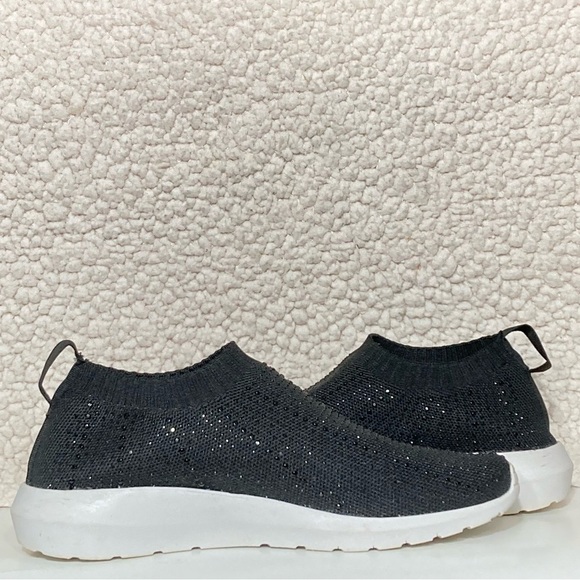 Cynthia Rowley Womens Black Beaded Knit Slip On Casual Shoes SZ US 7.5 - Picture 6 of 11
